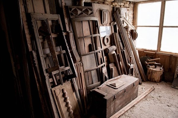 Équerres de menuiserie : précision et robustesse au service de vos projets